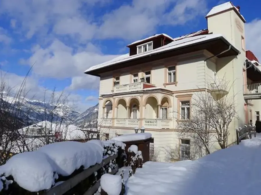 Hotel Villa Excelsior im Winter